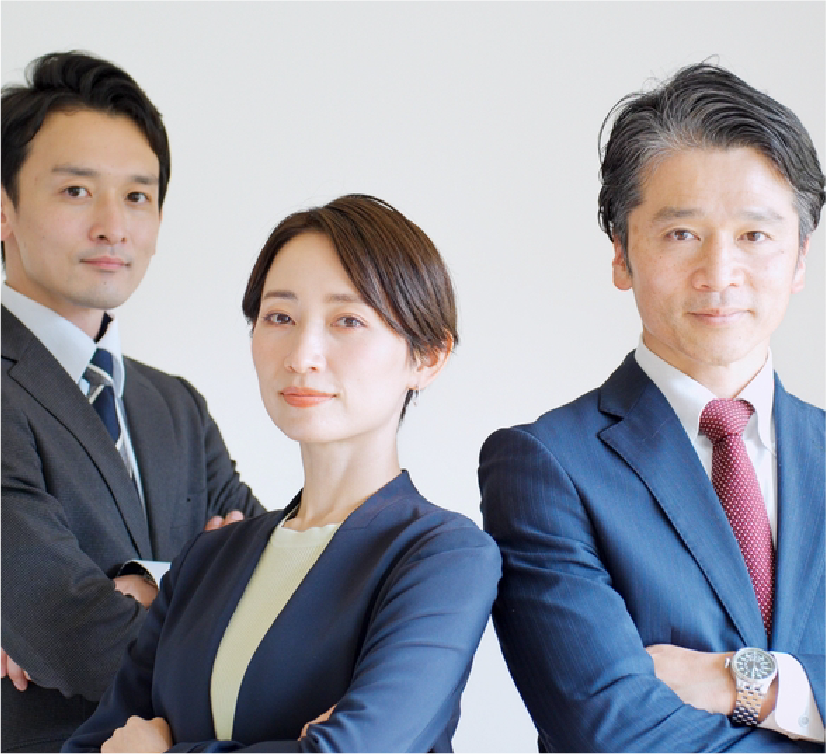 Woman selecting fresh fish